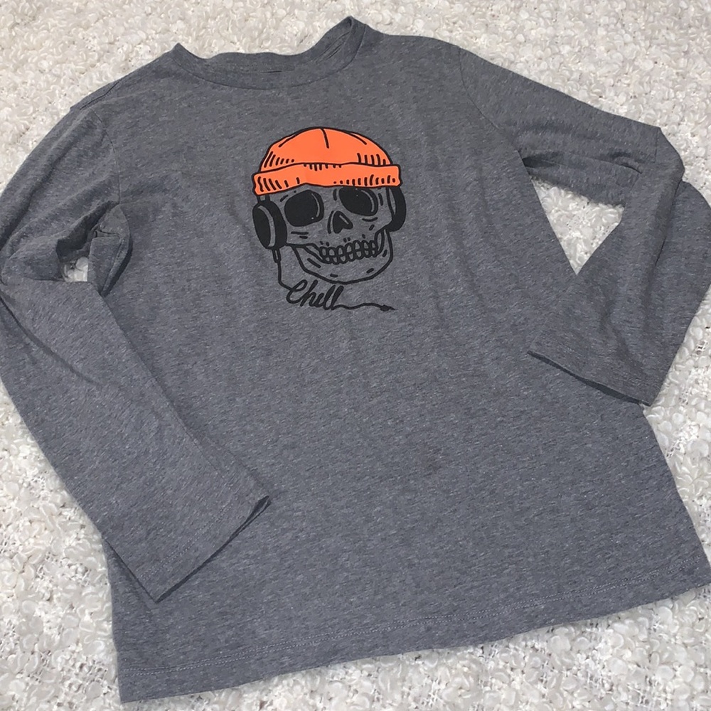 OLD NAVY 🎧💀 long sleeve boys shirt 👌🏼